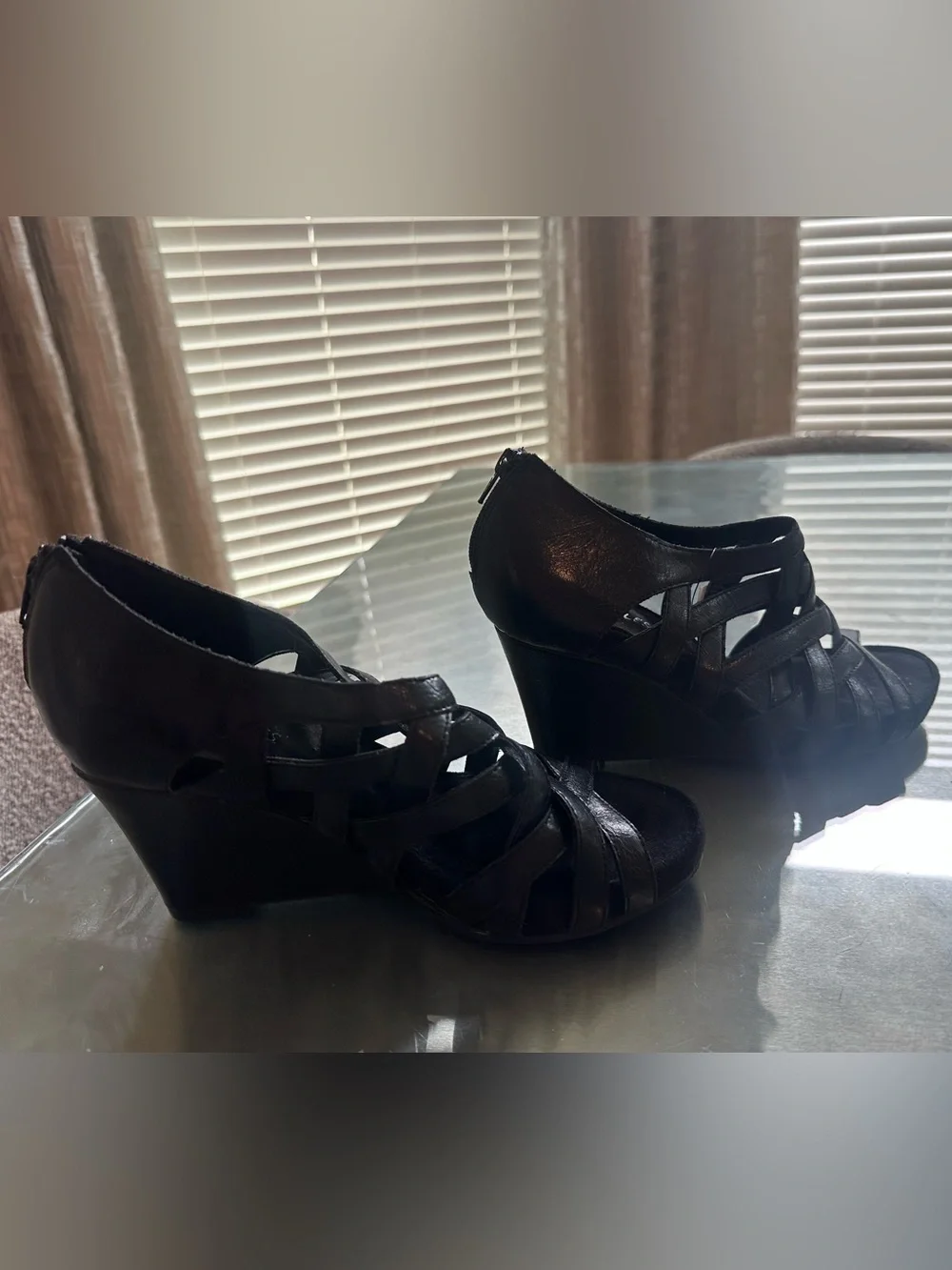 NWOT AEROSOLES Black Woven Peep-Toe Wedge Sandals size 9 ultra comfortable